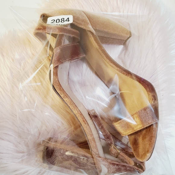 Madden Girl rose gold velvet sandals size 10 - Picture 13 of 13